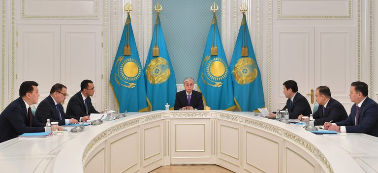 Касым-Жомарт Токаев провел совещание с руководством Администрации Президента по приоритетным направлениям работы в 2020 году