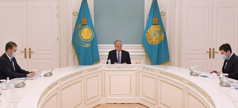Глава государства провел совещание с руководством правоохранительных органов