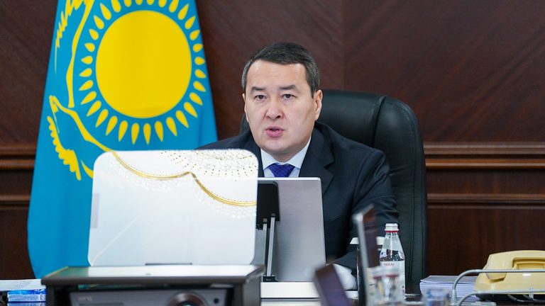 Цифровизация, развитие инфраструктуры и кадрового потенциала: Правительство одобрило новую Концепцию развития геологической отрасли