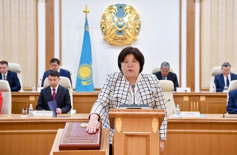 Судьи Конституционного Суда принесли присягу