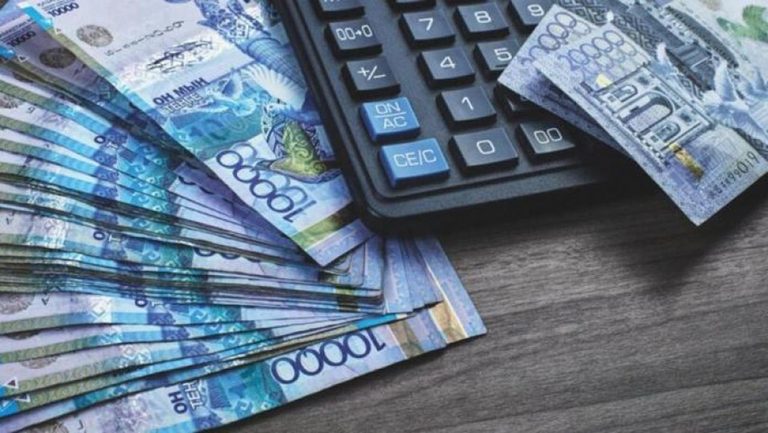Минтруда: в 2022 году многодетные семьи получили пособия на сумму 346,8 млрд тенге