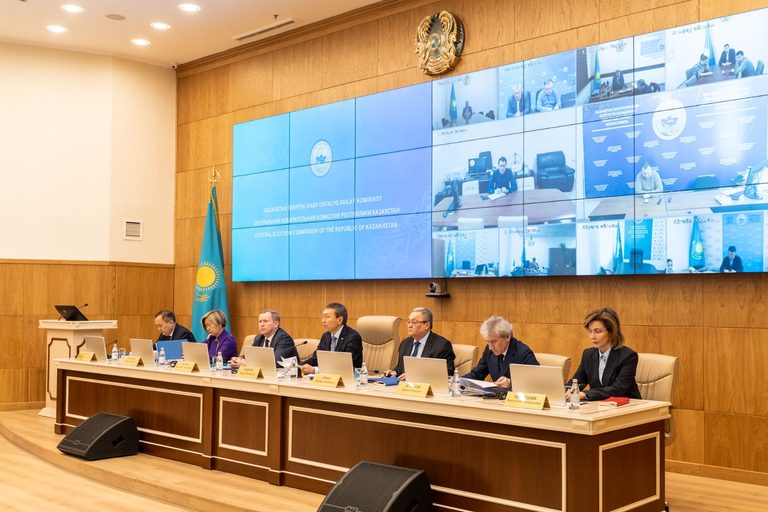 Центризбирком зарегистрировал партийный список НПК