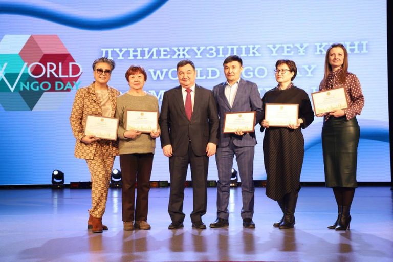 Ежегодно государство реализует 2 тысячи социально значимых проектов через взаимодействие с НПО - МИОР РК
