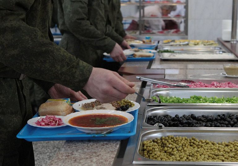 Научный подход вкупе с традициями. Чем будут кормить в казахстанской армии?
