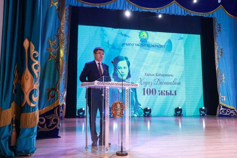 В Атырау отметили 100-летие со дня рождения летчицы, Халық Қаһарманы Хиуаз Доспановой