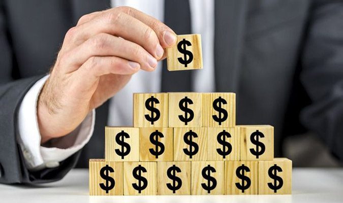 В Казахстане любая реклама финансовых пирамид будет уголовно наказуема