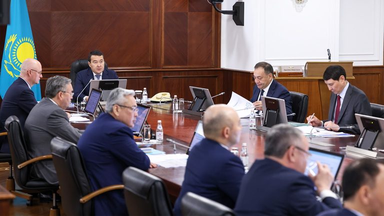 В Правительстве рассказали, как будут развивать медицинскую и фармацевтическую промышленность
