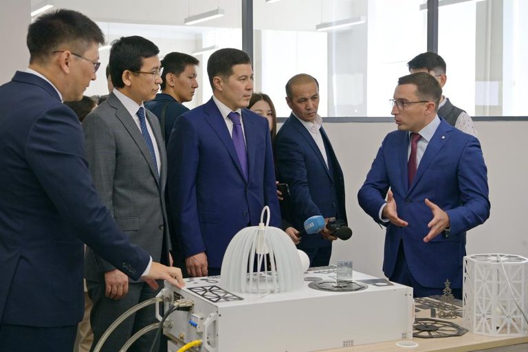 В Павлодарской области создали непрерывную систему ІТ образования