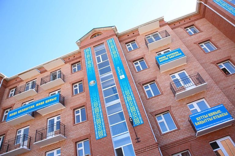 250 кызылординских семей отметили новоселье