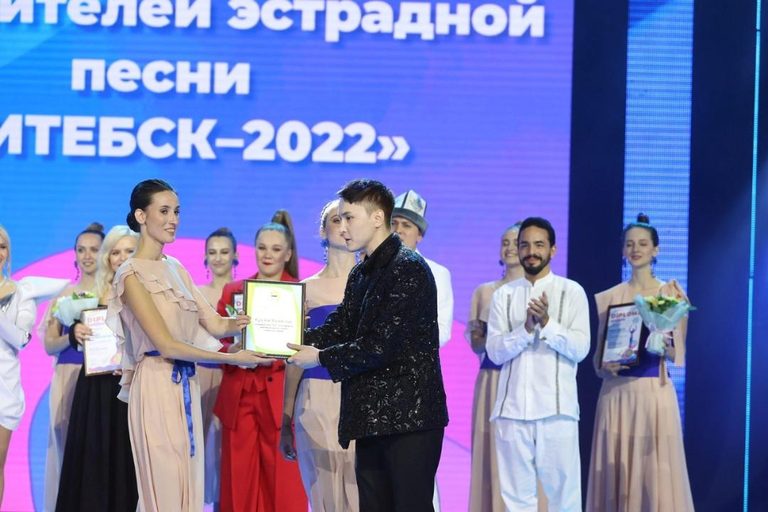 Ерик Толенов на «Славянском базаре» удостоился спецнаграды МТРК «МИР» - «Песня - Путь к Содружеству»