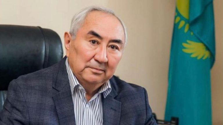 Первым кандидатом в президенты стал представитель от аграрной партии