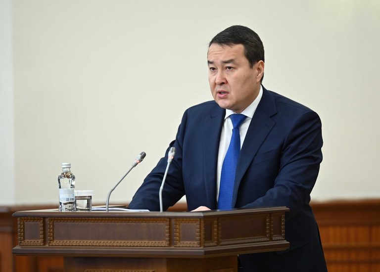 Алихан Смаилов озвучил основные показатели развития экономики Казахстана за 11 месяцев текущего года