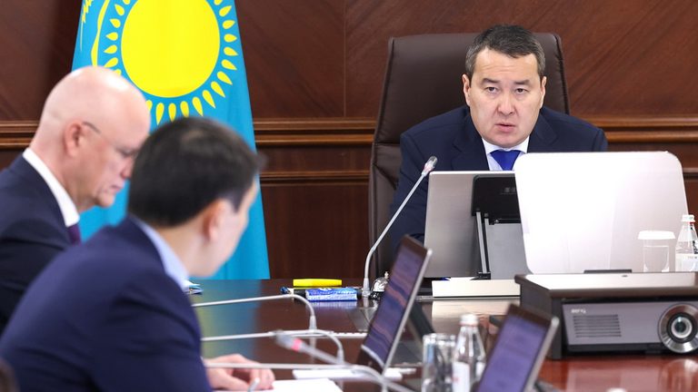 На заседании Энергетического совета обсуждены вопросы дальнейшей разработки ряда зрелых нефтяных месторождений